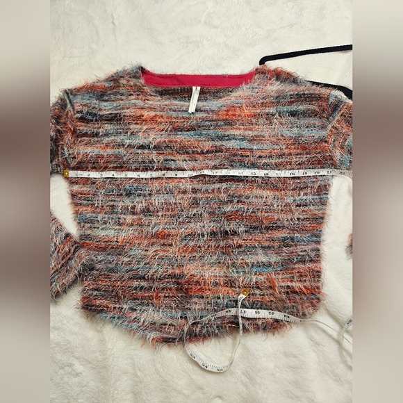 By Anthropologie Rainbow Fuzzy Pullover Sweater XS - Picture 4 of 7